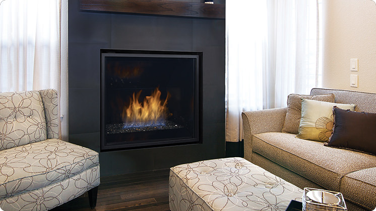 Regency Horizon HZ965E Large Contemporary Gas Fireplace - Black Crystals
